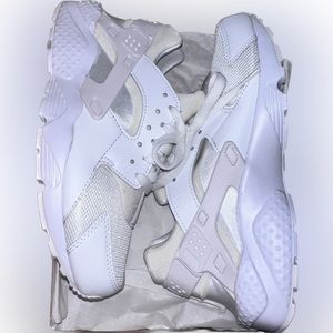 Nike Huarache Run
Boys' Grade School